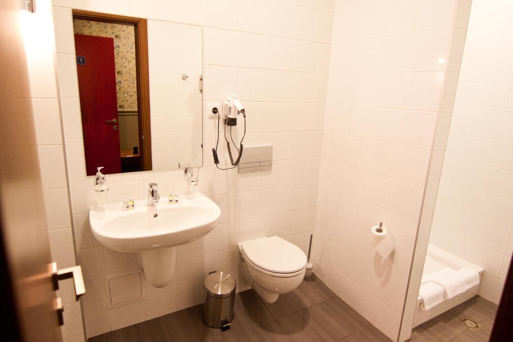 Road Star Hotel Dniepropietrowsk Pokój zdjęcie