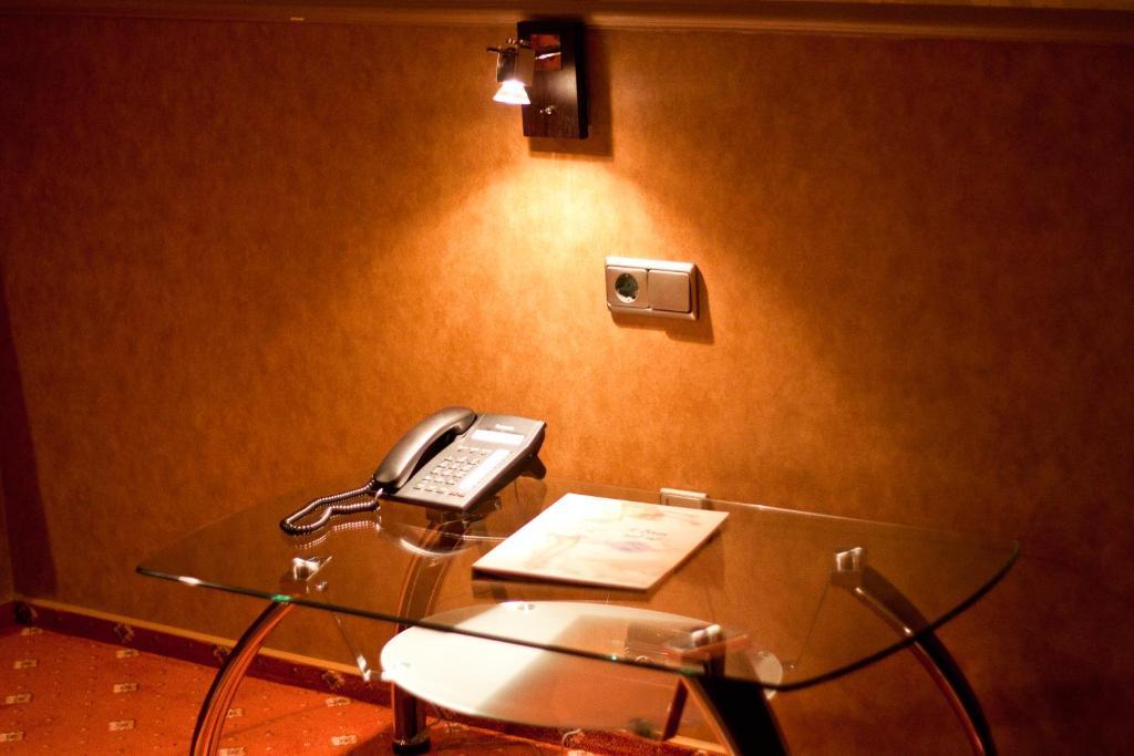 Road Star Hotel Dniepropietrowsk Pokój zdjęcie