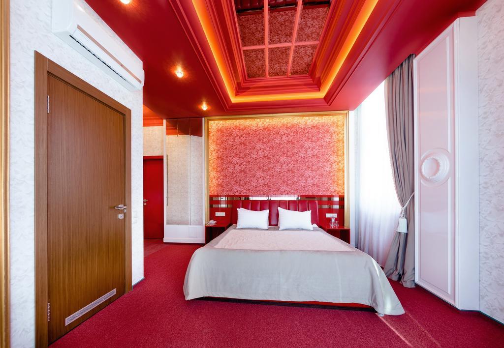 Road Star Hotel Dniepropietrowsk Zewnętrze zdjęcie